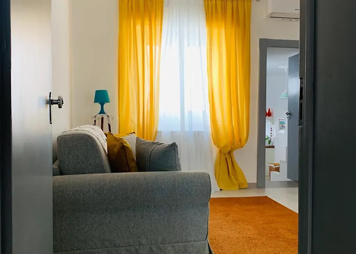 Dimora Paesana 度假居 *